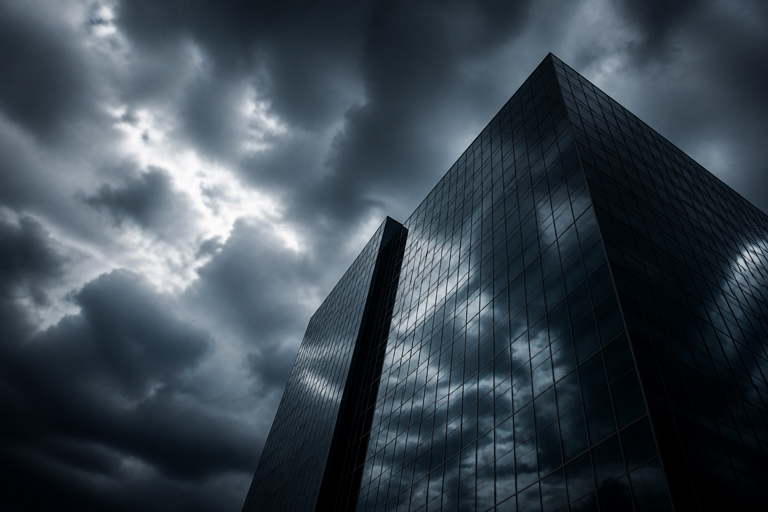 The Persistence of Scale: Industrial Consolidation in the Age of High Interest Rates